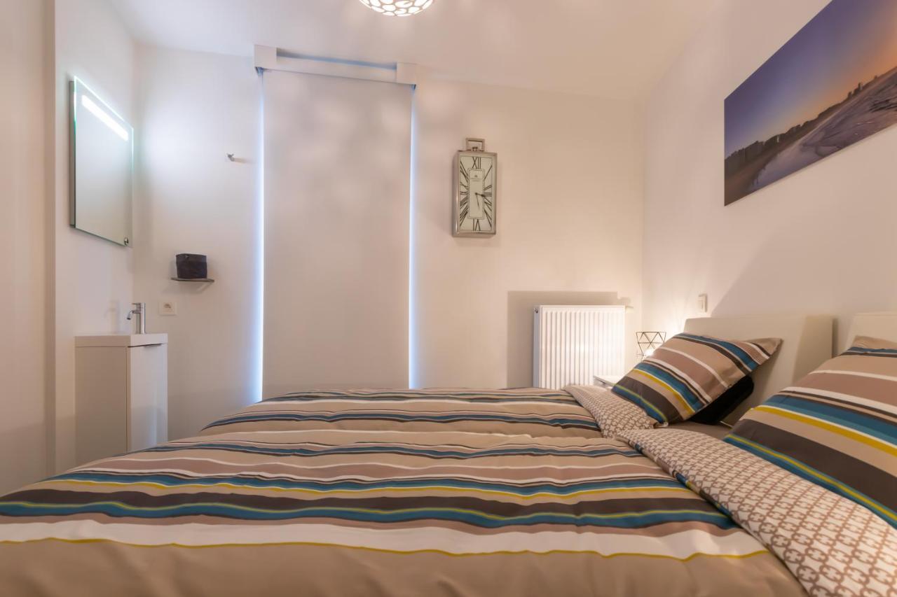 Design Appartement Empire Oostende المظهر الخارجي الصورة