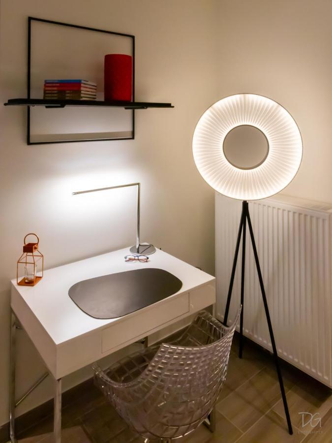 Design Appartement Empire Oostende المظهر الخارجي الصورة