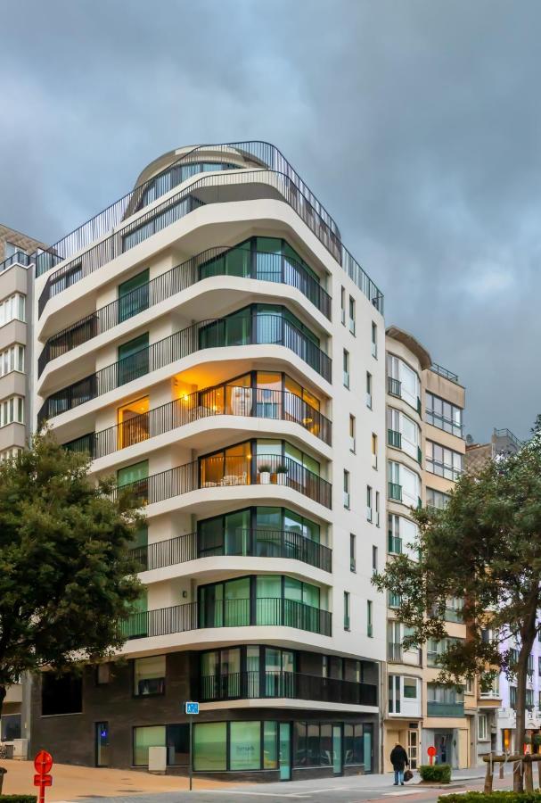 Design Appartement Empire Oostende المظهر الخارجي الصورة